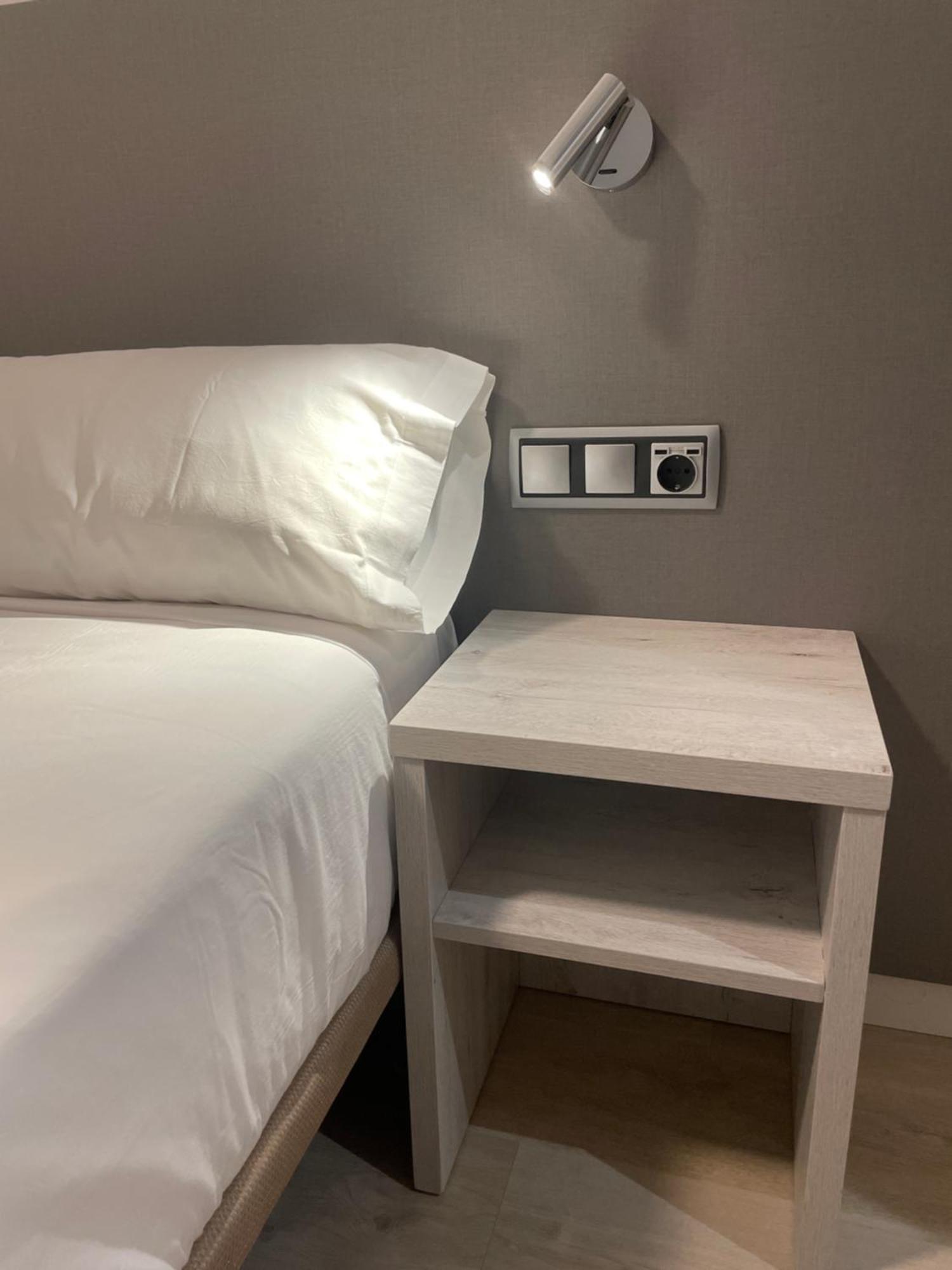 Hostal Pirineos Аинса-Собрарбе Экстерьер фото